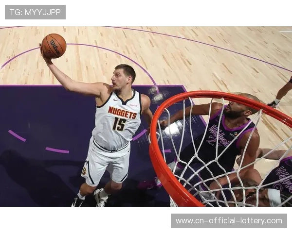 约基奇领跑助攻篮板榜，MVP竞争白热化