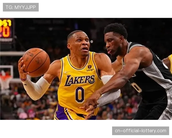 节奏控制的战略选择：快攻得分与半场进攻配比反映教练战术哲学